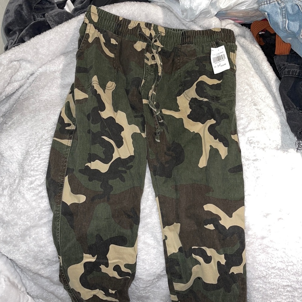 Camo pants